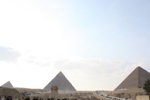 Giza-Pyramid-complex-creativecommons