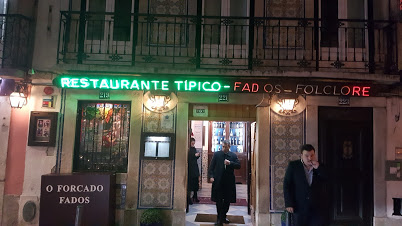 Restaurante Tipico-Lisbon-Portugal-FootprintsinCulture